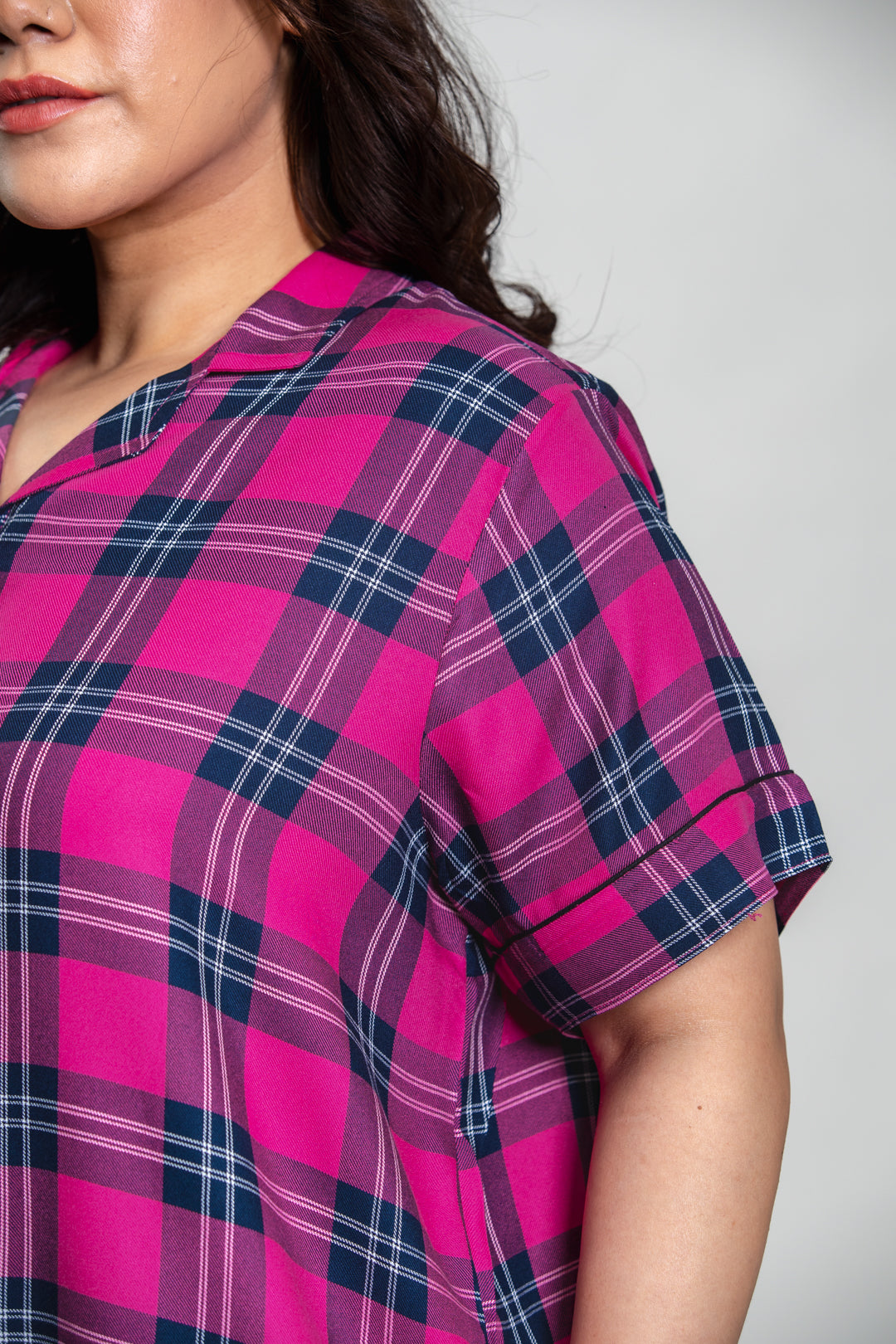 Hot Pink Plaid Cotton Blend Women's Curve Pajama Set- Half Sleeves