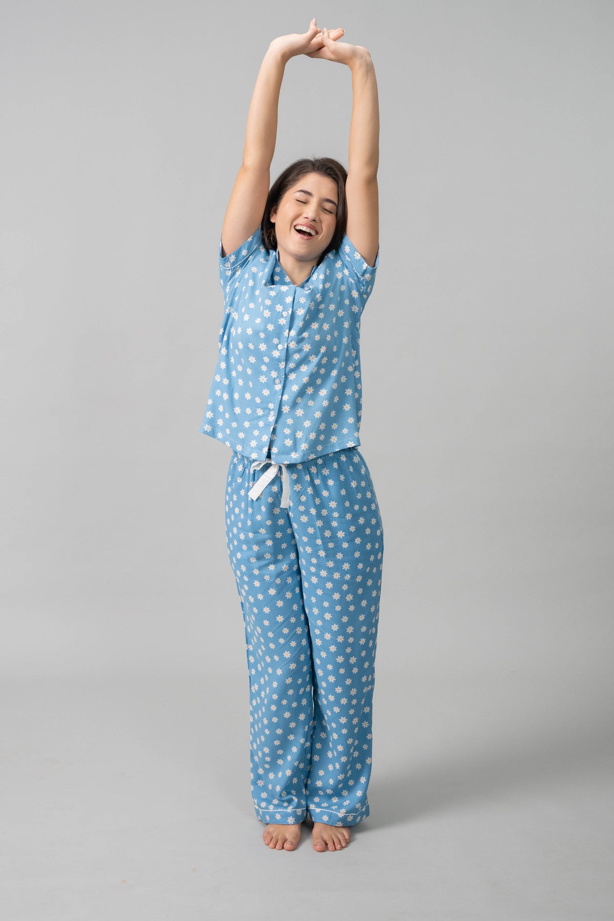 Isabella Blue Floral Cotton Blend Women's Pajama Set- Half Sleeves