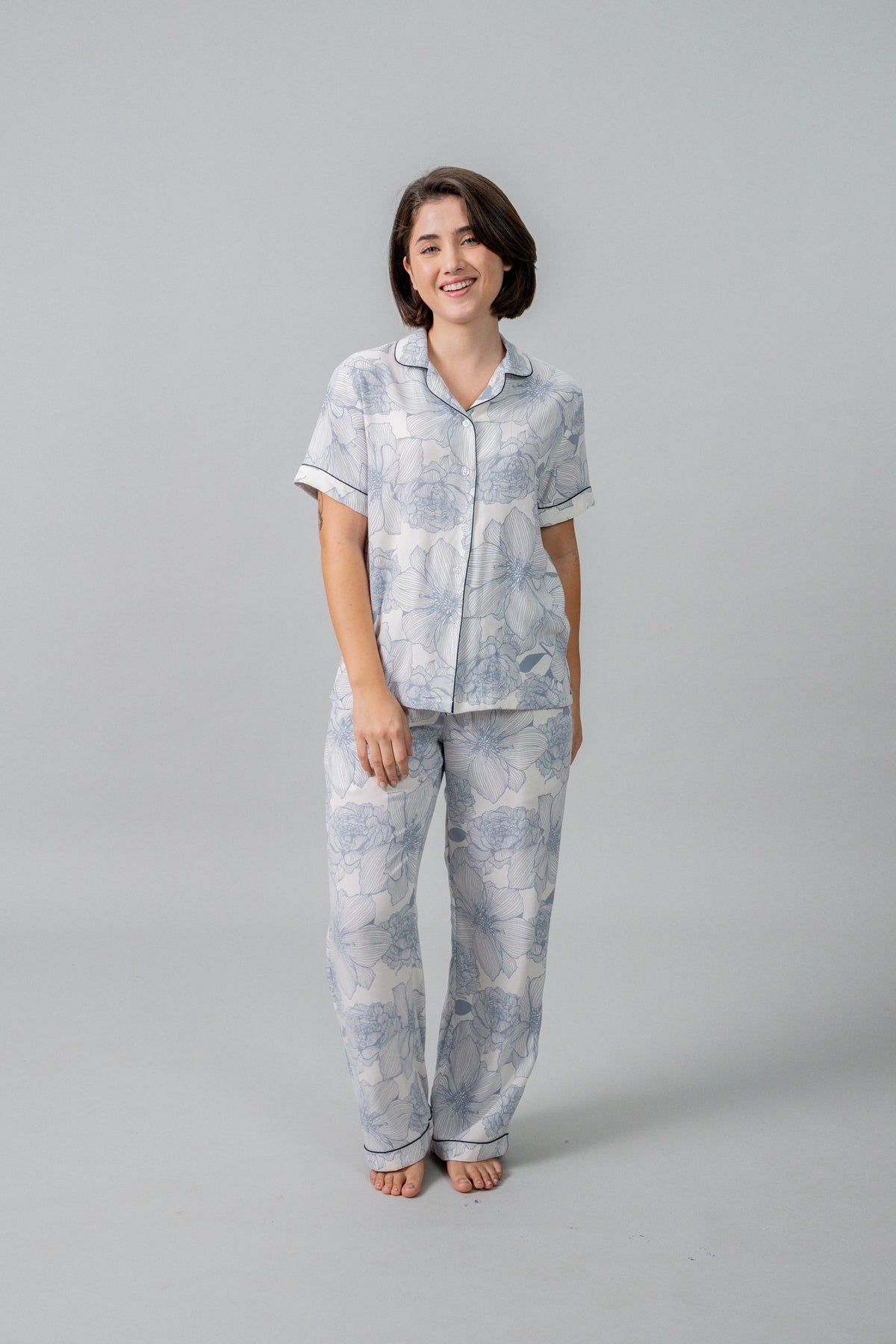 Ivy Blue Floral Cotton Blend Women's Pajama Set- Half Sleeves
