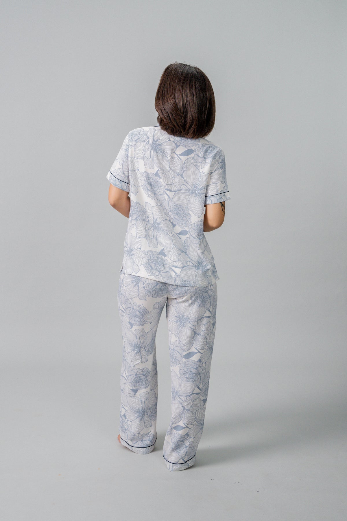 Ivy Blue Floral Cotton Blend Women's Pajama Set- Half Sleeves