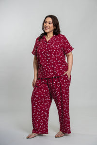 Daphne Ditsy Printed Cotton Blend Women's Curve Pajama Set- Half Sleeves