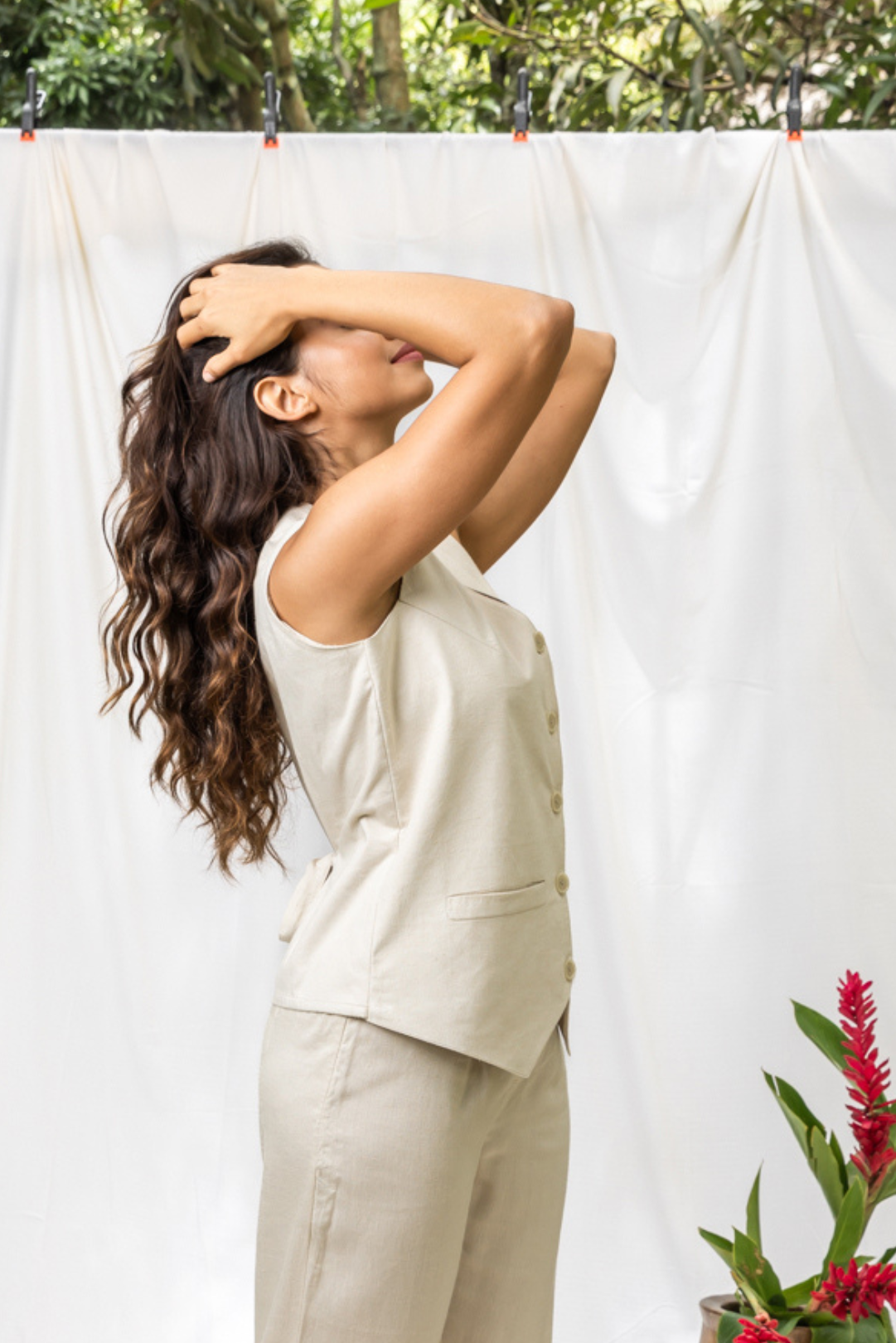 The 20's Beige Linen Women's Lounge Vest
