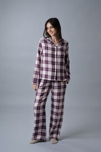 Purple Plaid Cotton Women's Pajama Set - Full Sleeves