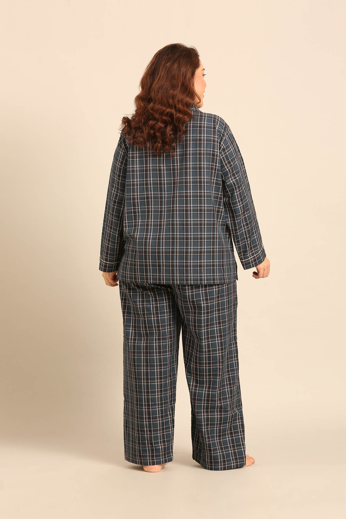 Charlotte Check Cotton Women's Curve Pajama Set - Full Sleeves