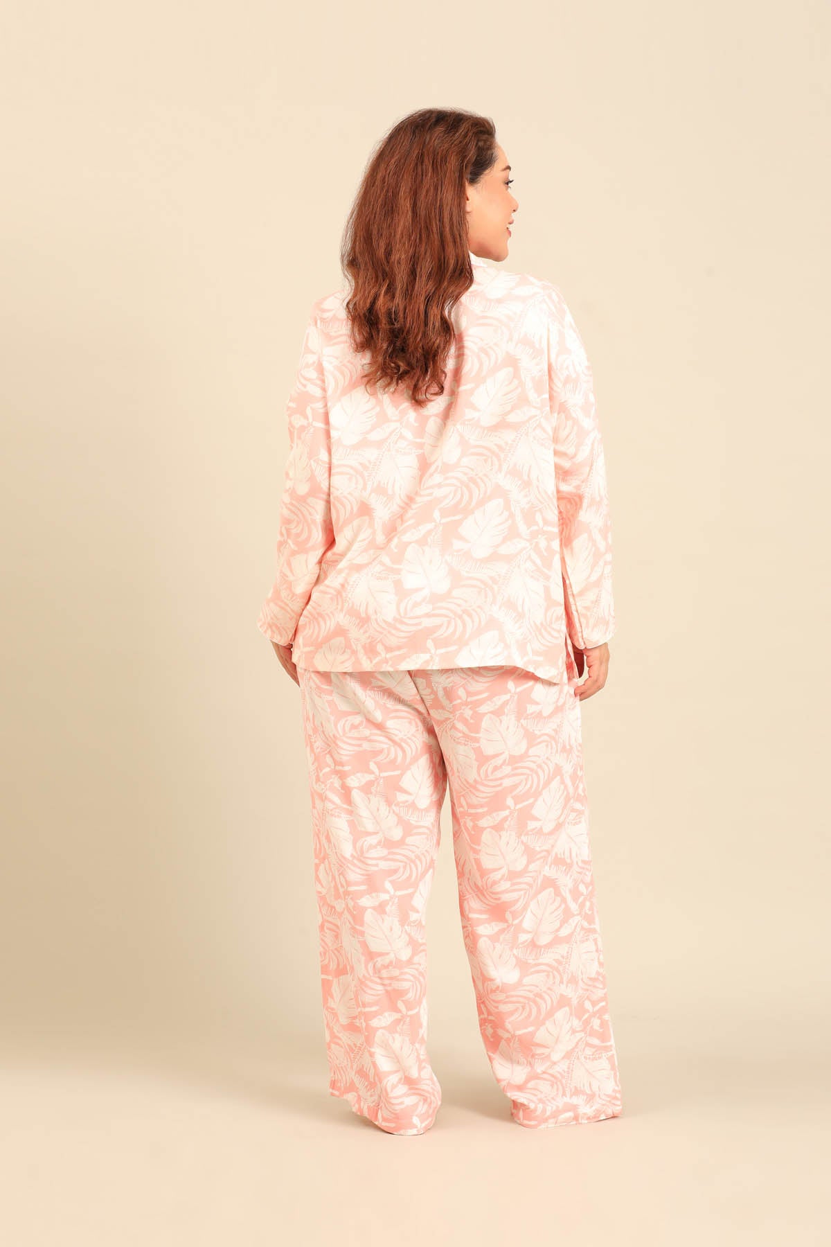 Layla Floral Viscose Women's Curve Pajama Set - Full Sleeves
