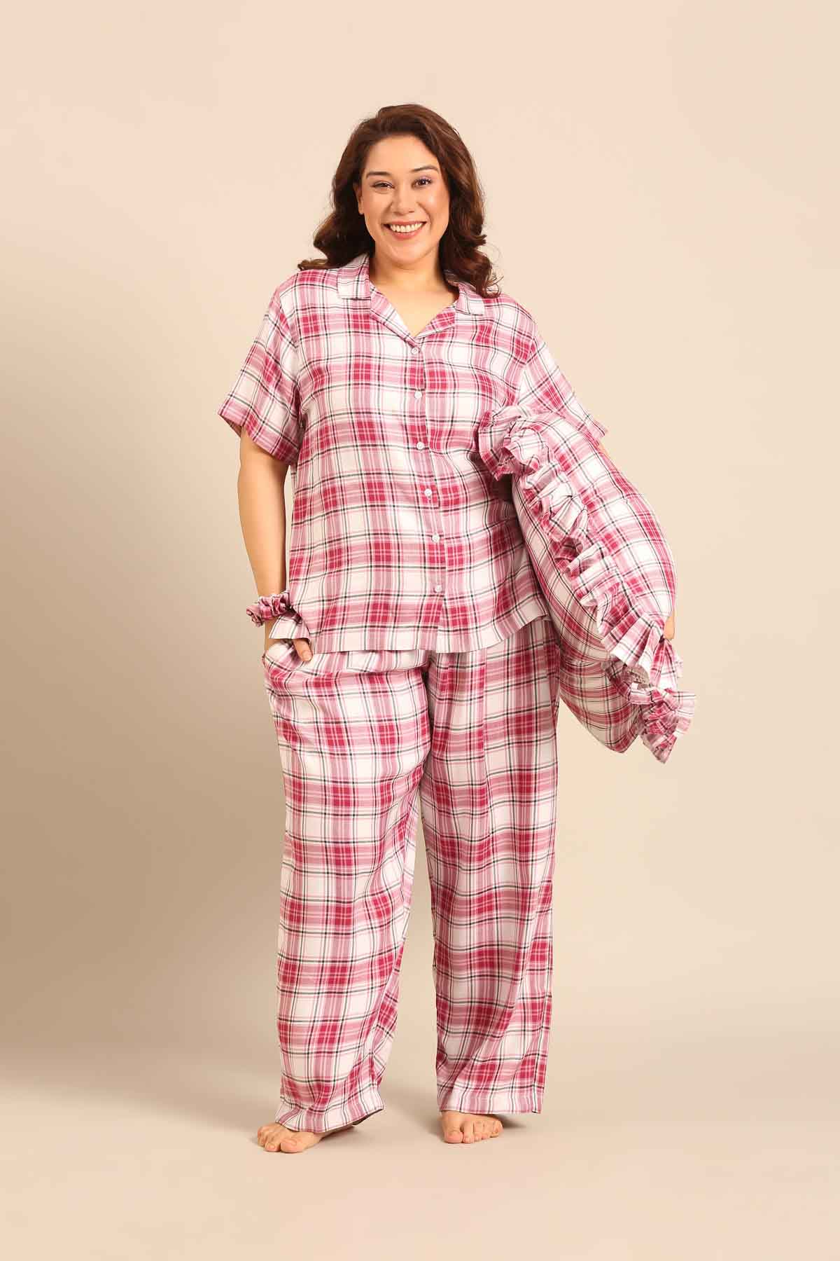 Nina Check Viscose Twill Women's Curve Pajama Set - Half Sleeves