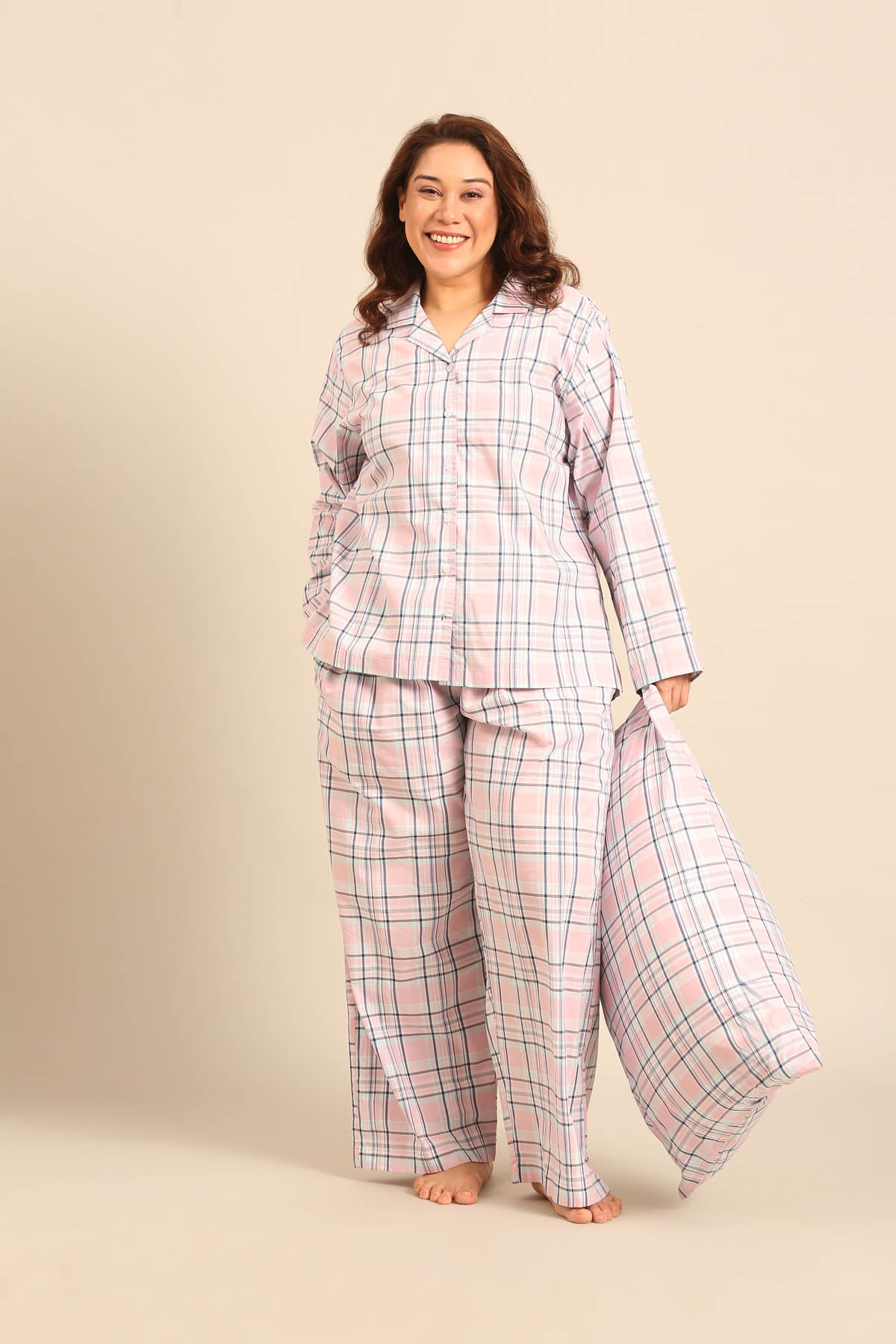 Annette Check Cotton Women's Curve Pajama Set - Full Sleeves