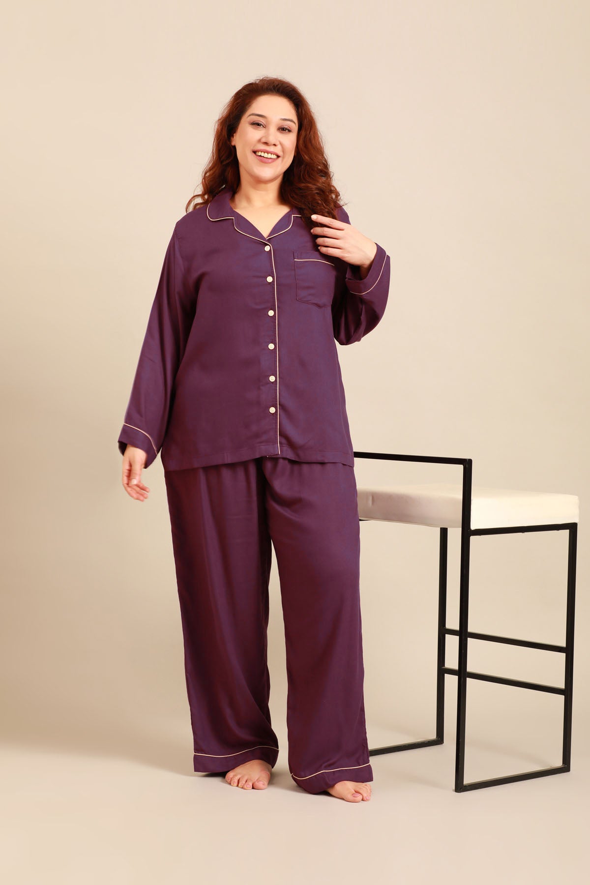Emily Merlot Viscose Women's Curve Pajama Set - Full Sleeves