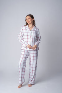 Madeline White Soft Cotton Women's Pajama Set - Full Sleeves