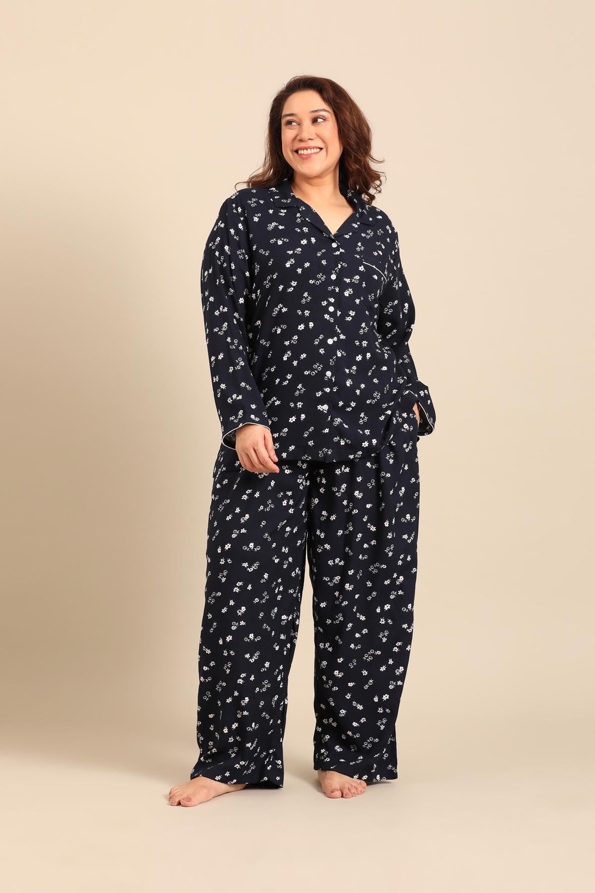 Navy Daphne Ditsy Printed Viscose Women's Curve Pajama Set- Full Sleeves