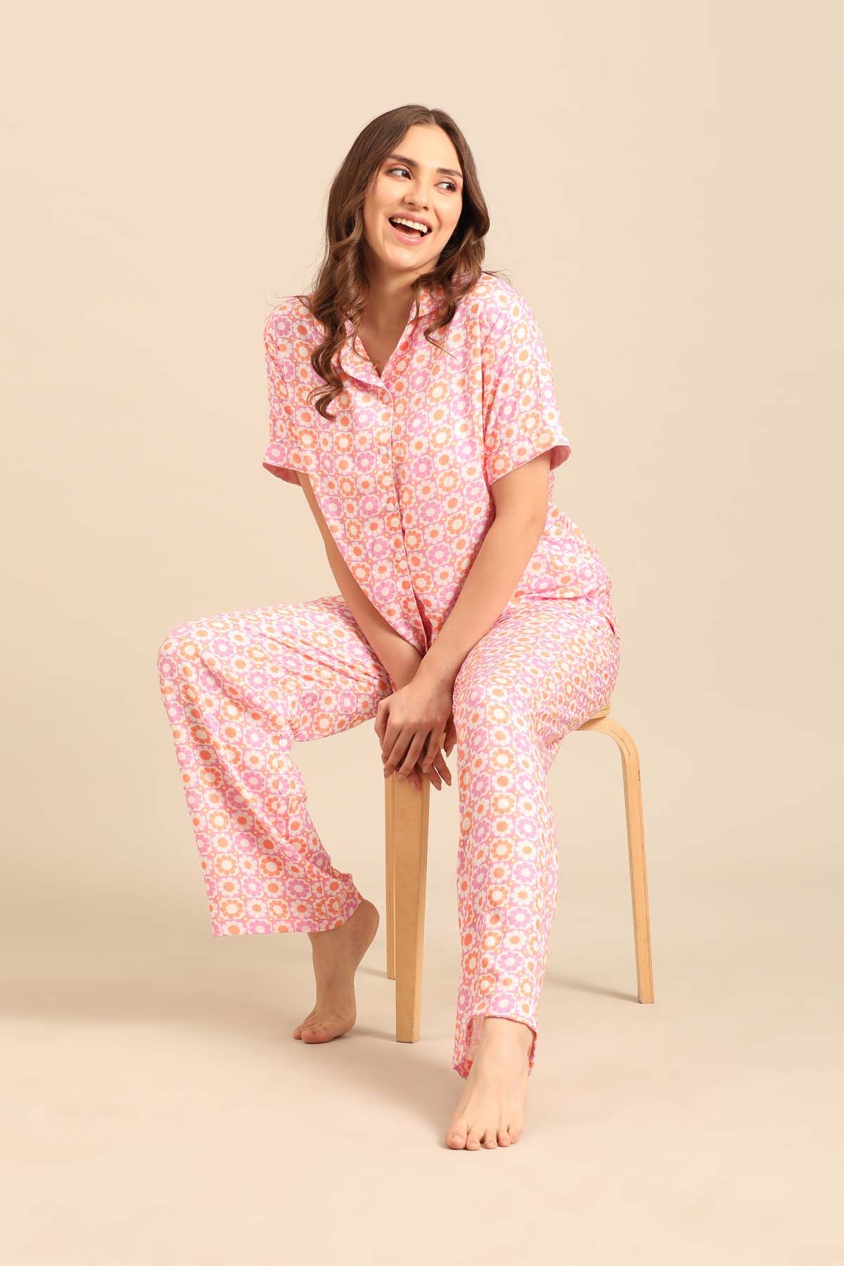 Irene Pink Floral Viscose Women's Pajama Set - Half Sleeves
