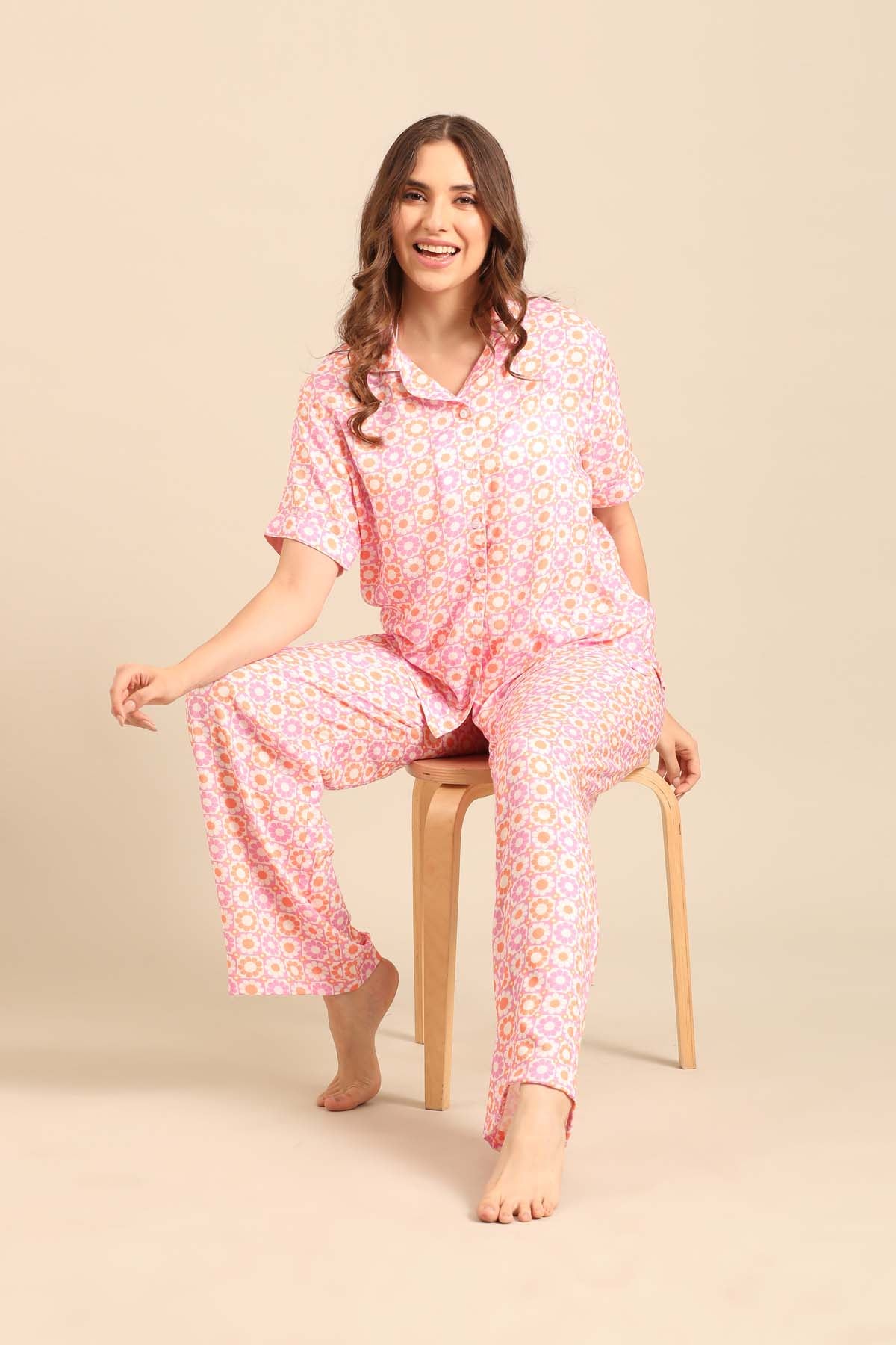 Irene Pink Floral Viscose Women's Pajama Set - Half Sleeves