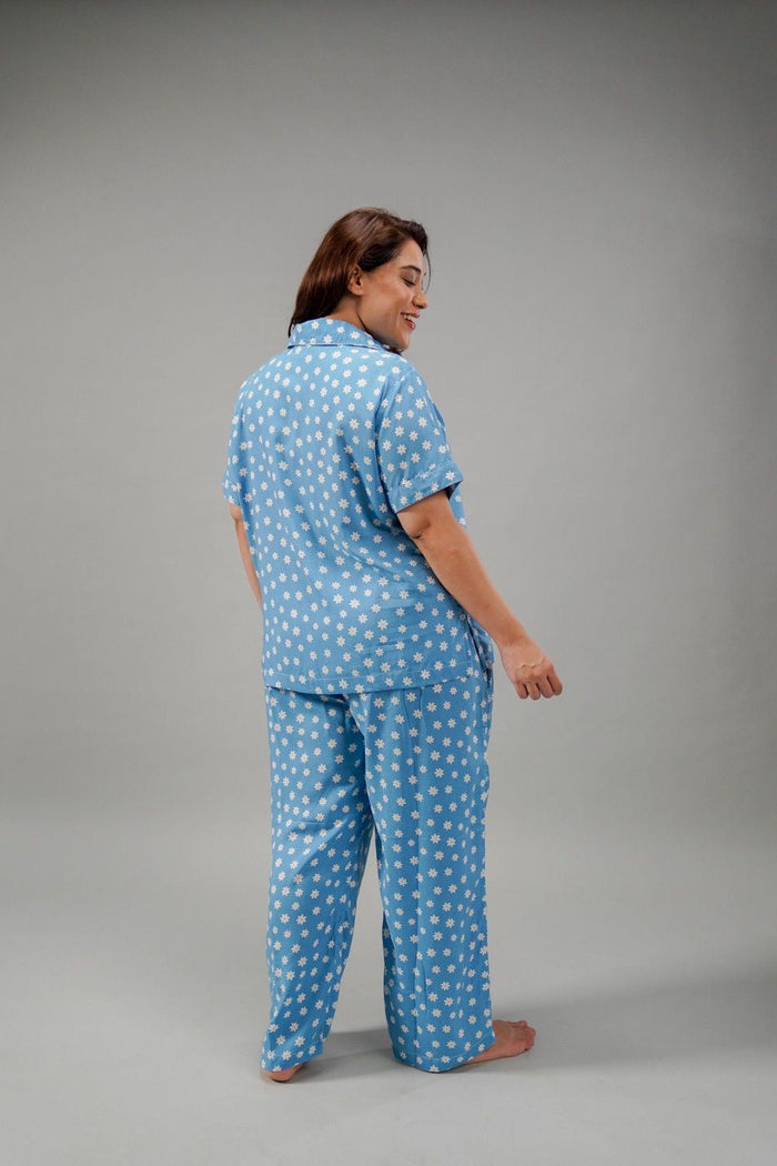 Isabella Blue Floral Cotton Blend Women's Curve Pajama Set - Half Sleeves