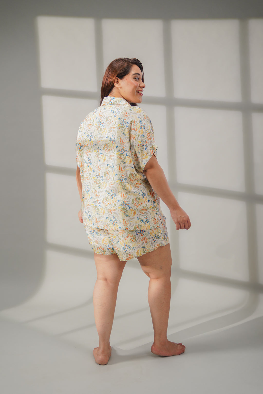 Autumn Garden Printed Cotton Blend Women's Curve Shorts Set- Half Sleeves