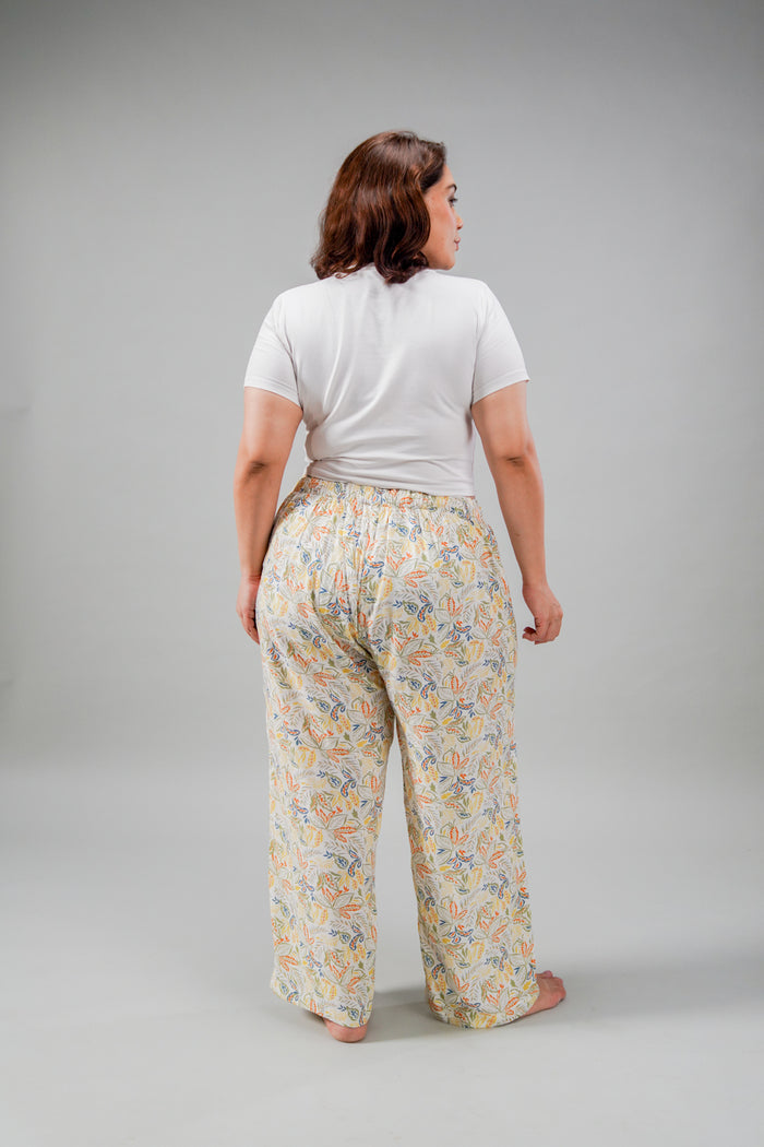Autumn Garden Printed Cotton Blend Women's Curve Pajama