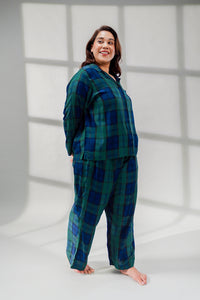 Emerald Check Cotton Blend Women's Curve Pajama Set- Full Sleeves
