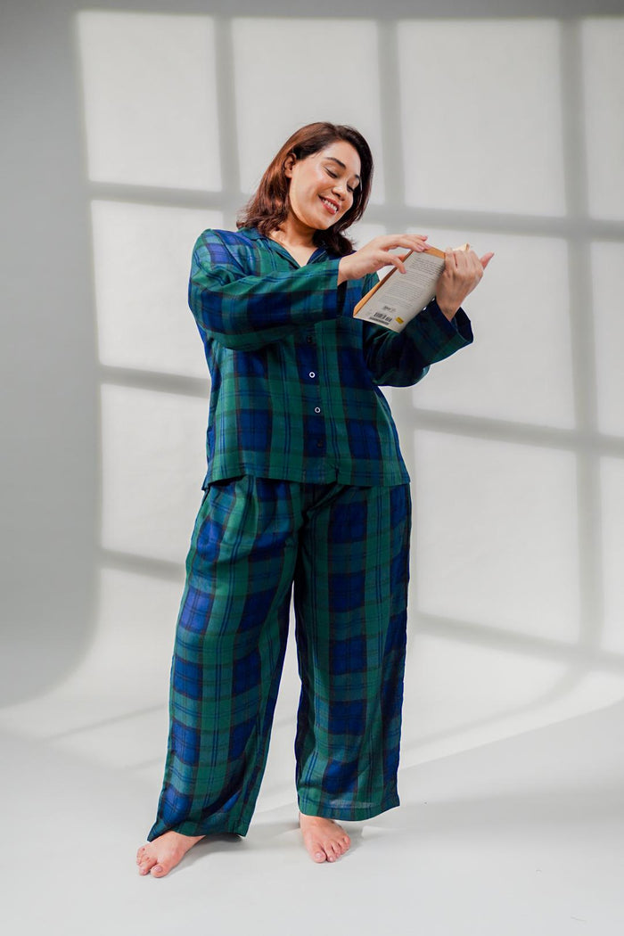 Emerald Check Cotton Blend Women's Curve Pajama Set- Full Sleeves