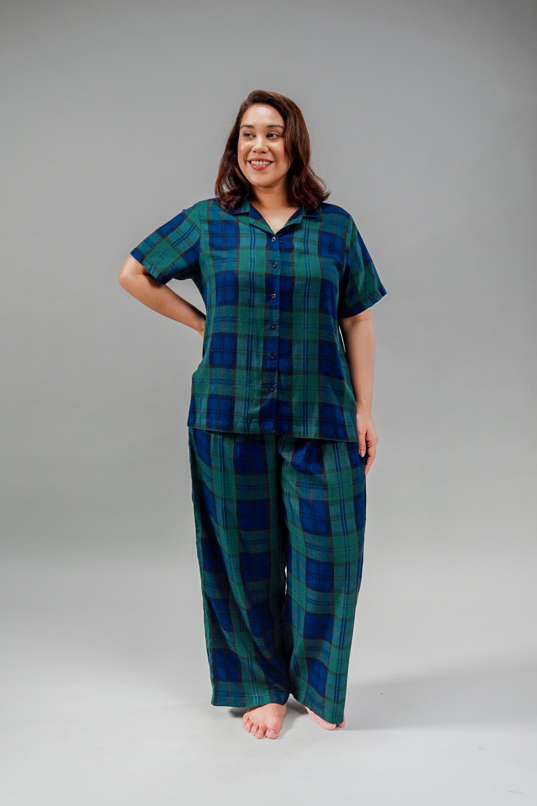 Emerald Check Cotton Blend Women's Curve Pajama Set- Half Sleeves