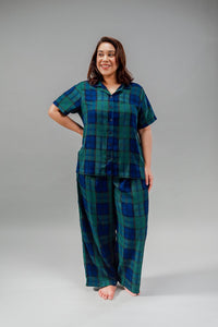Emerald Check Cotton Blend Women's Curve Pajama Set- Half Sleeves