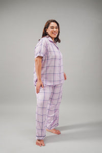 Lilac Check Cotton Blend Women's Curve Pajama Set- Half Sleeves