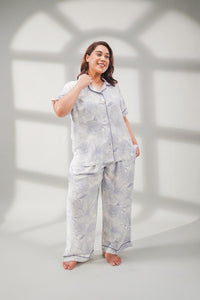 Ivy Blue Floral Cotton Blend Women's Curve Pajama Set- Half Sleeves