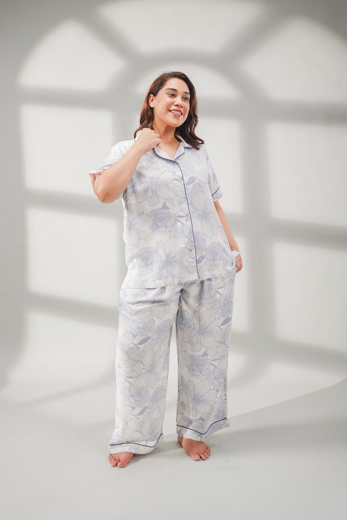 Ivy Blue Floral Cotton Blend Women's Curve Pajama Set- Half Sleeves