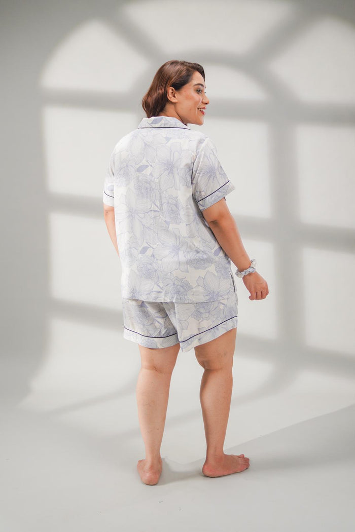 Ivy Blue Floral Cotton Blend Women's Curve Shorts Set- Half Sleeves