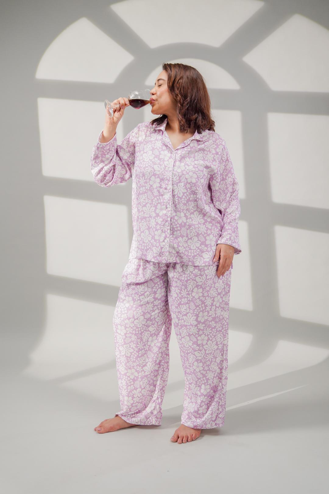 Lilac Bella Printed Cotton Blend Women's Curve Pajama Set- Full Sleeves