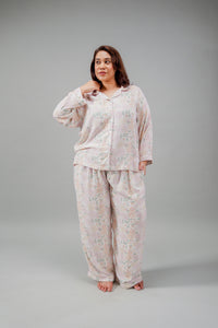 Pastel Bloom Cotton Blend Women's Curve Pajama Set- Full Sleeves
