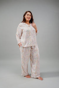 Pastel Bloom Cotton Blend Women's Curve Pajama Set- Full Sleeves