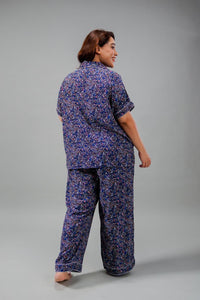 Ditsy Blossom Floral Cotton Blend Women's Curve Pajama Set- Half Sleeves