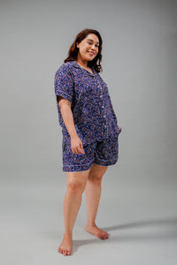 Ditsy Blossom Floral Cotton Blend Women's Curve Shorts Set- Half Sleeves