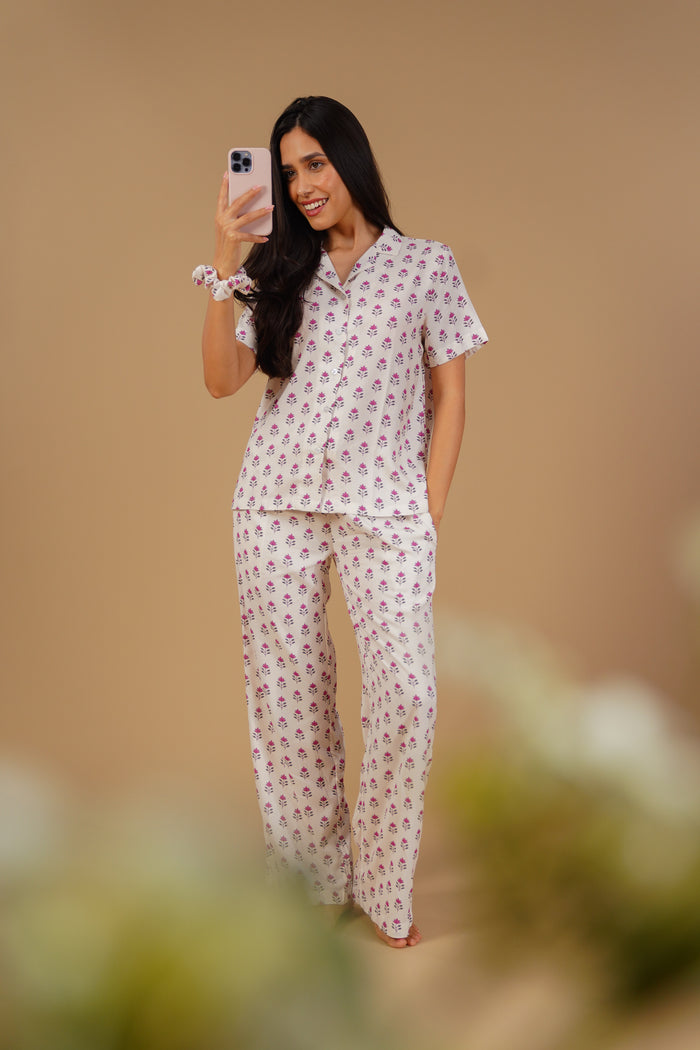 Aira White Floral Printed Viscose Women's Pajama Set - Half Sleeve
