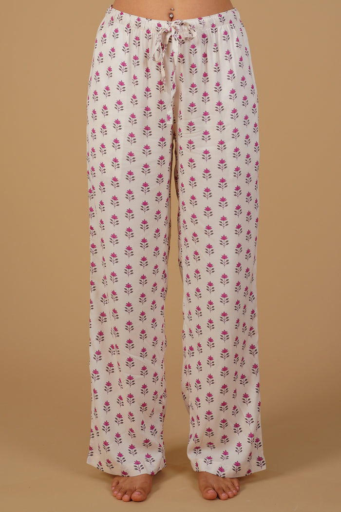 Aira White Floral Printed Viscose Women's Pajama
