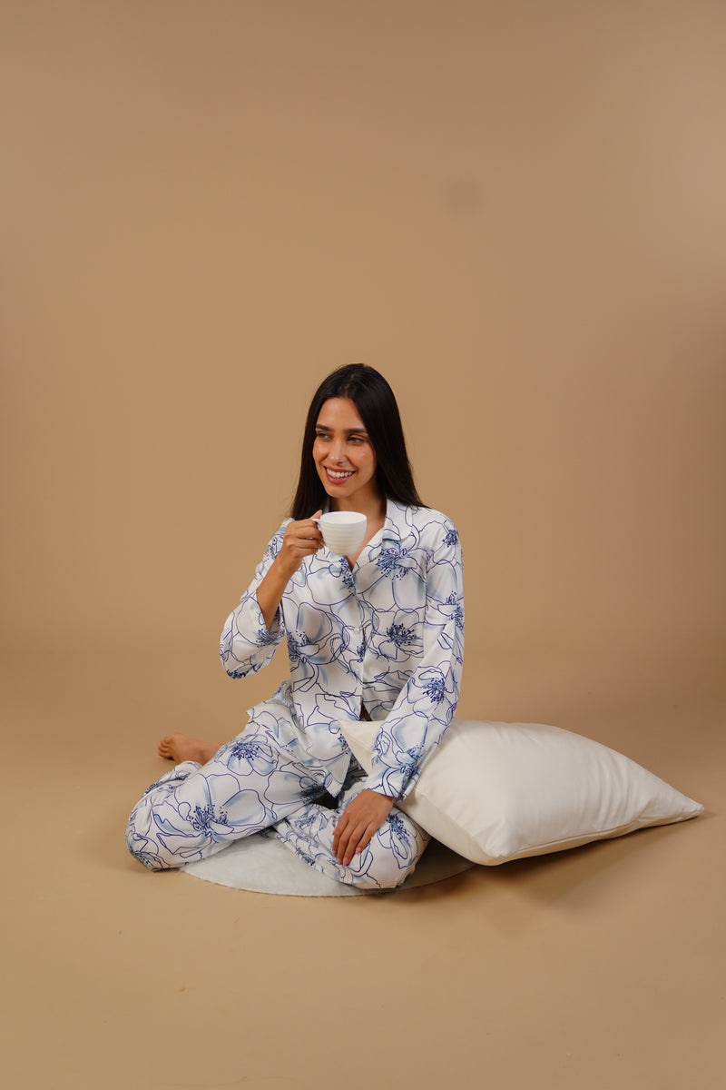 Grace White Floral Women's Pajama Set- Full sleeves