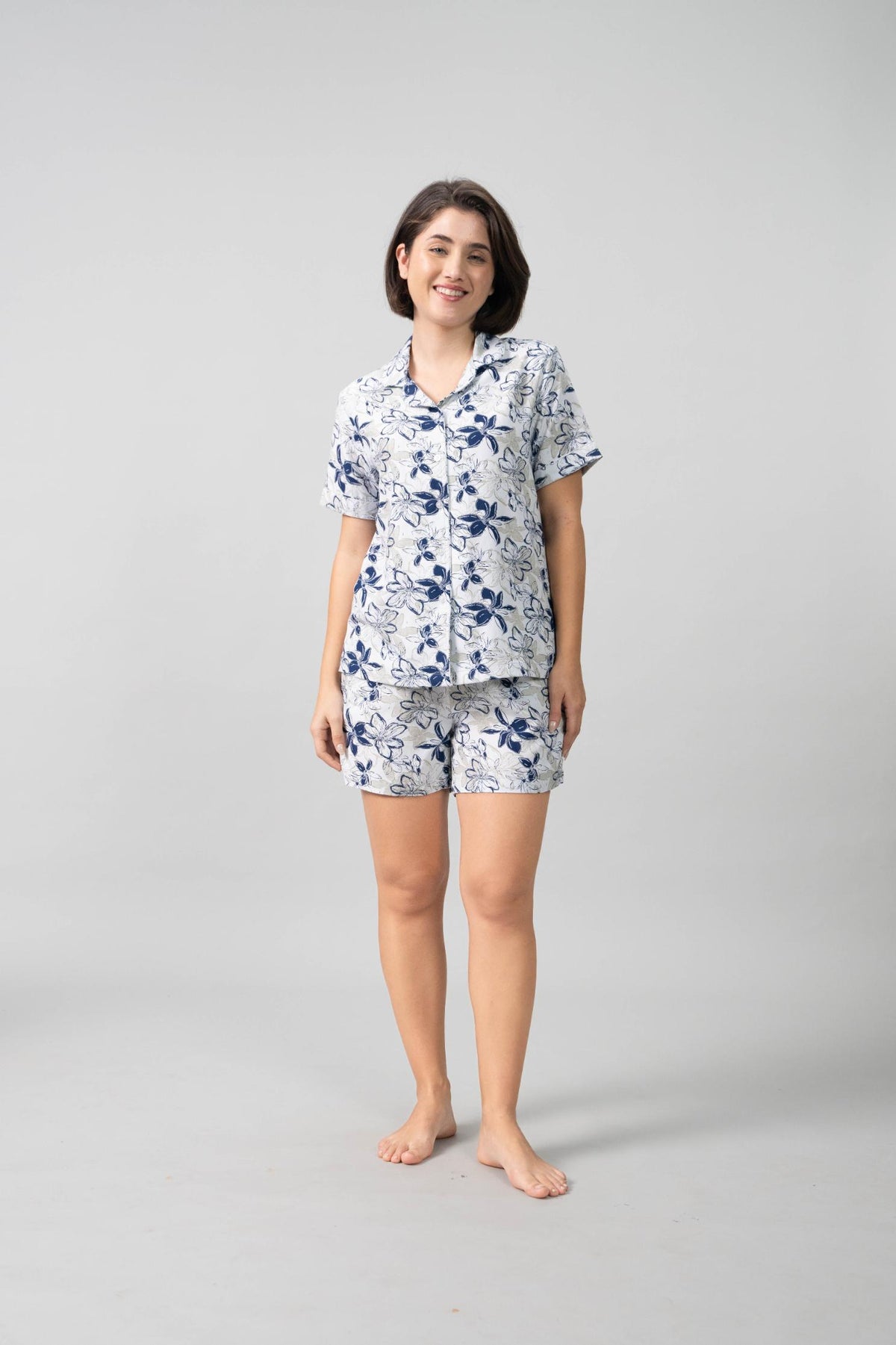 Haley White Floral Cotton Blend Women's Shorts Set- Half Sleeves