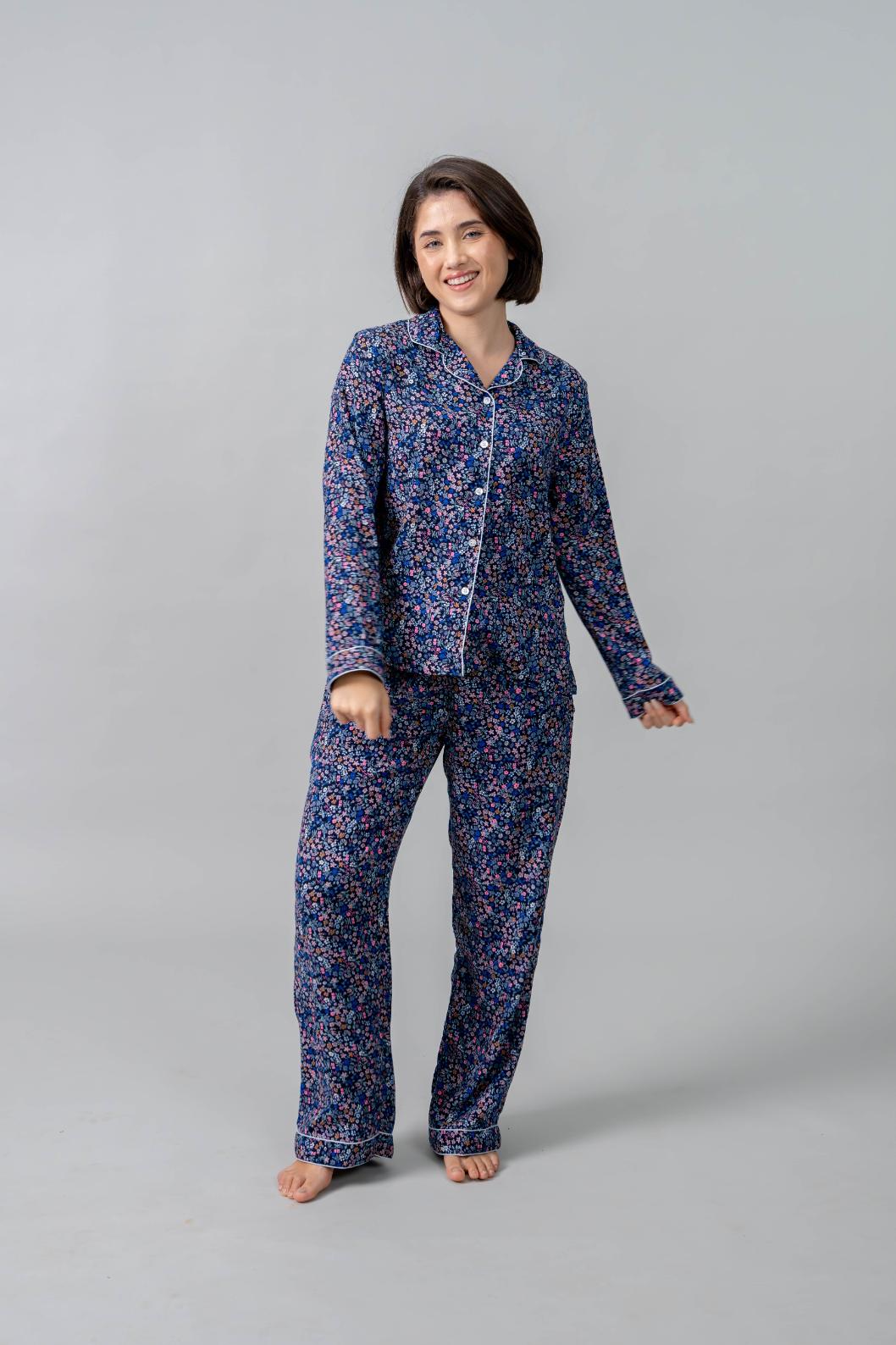 Ditsy Blossom Floral Cotton Blend Women's Pajama Set- Full Sleeves
