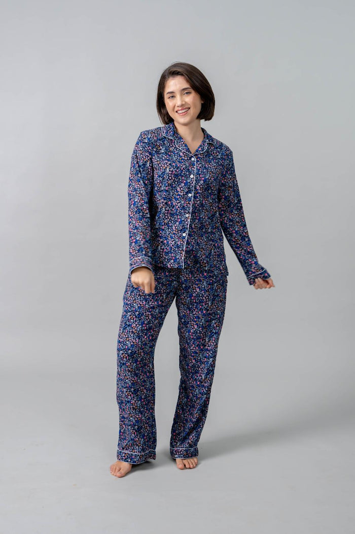 Ditsy Blossom Floral Cotton Blend Women's Pajama Set- Full Sleeves