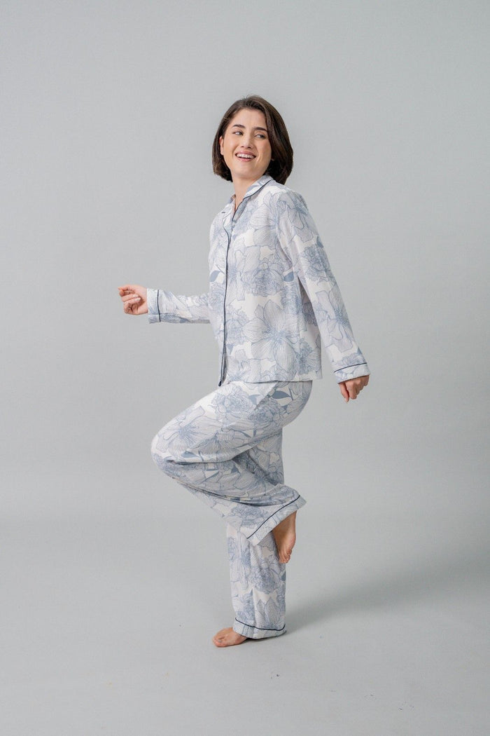 Ivy Blue Floral Cotton Blend Women's Pajama Set- Full Sleeves