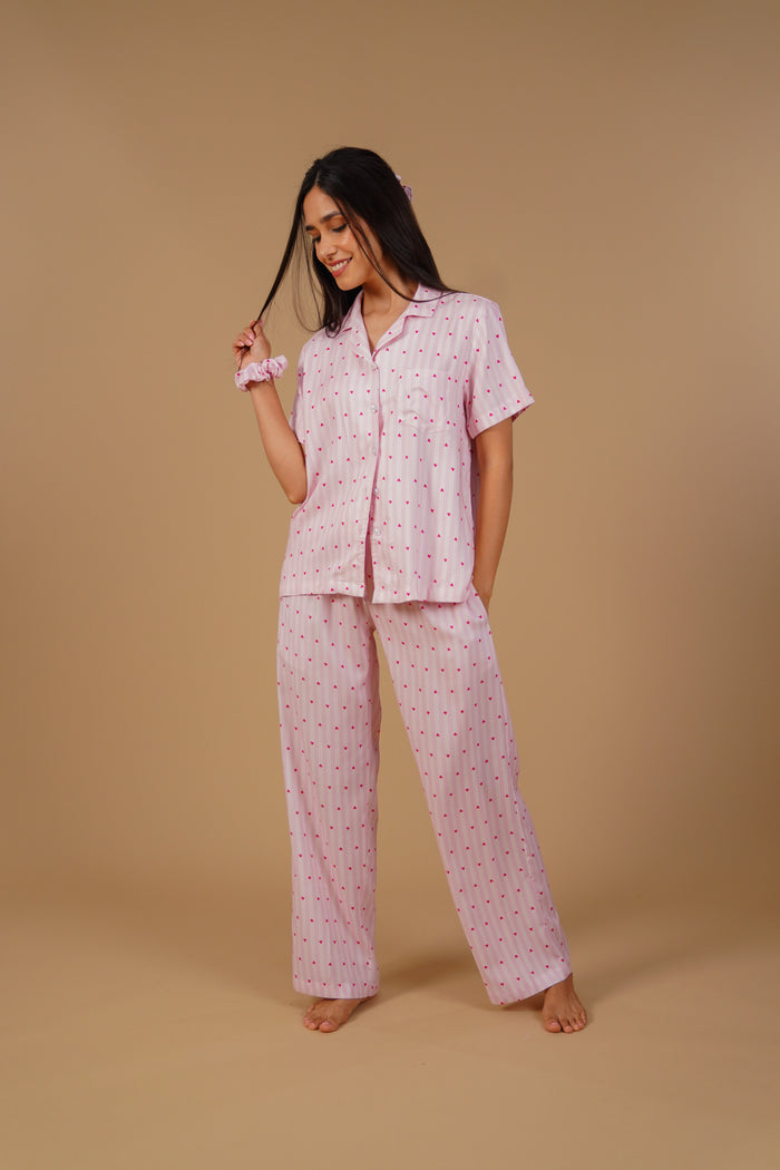 Alice Heart Printed Viscose Twill Women's Pajama Set - Half Sleeves