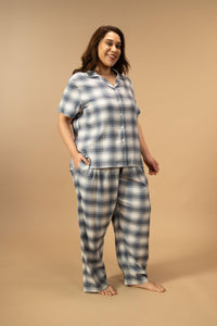 Eva Check Cotton Viscose Women's Curve Pajama Set - Half Sleeves