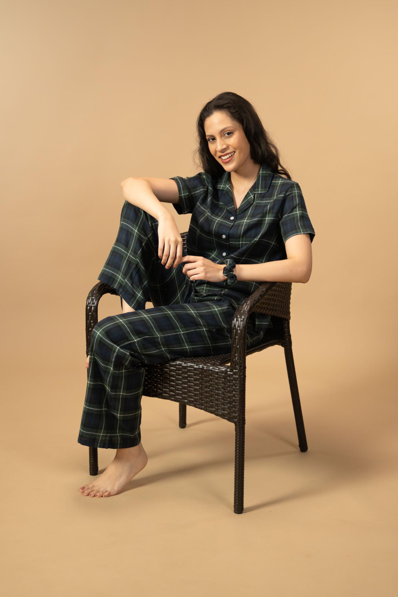 Forest Green Check Cotton Blend Women's Pajama Set- Half Sleeves