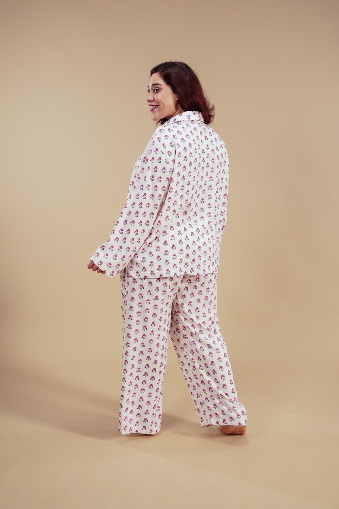 Aira White Floral Printed Viscose Women's Curve Pajama Set - Full Sleeves