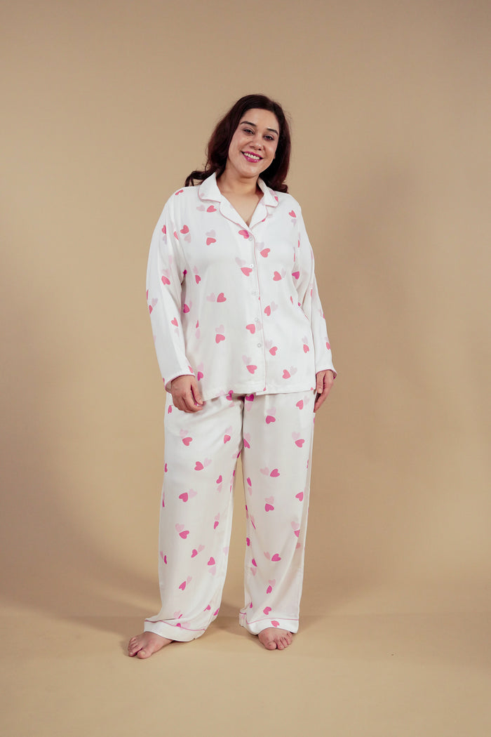 Amy Heart Printed Viscose Women's Curve Pajama Set - Full Sleeves
