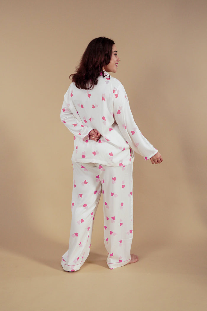 Amy Heart Printed Viscose Women's Curve Pajama Set - Full Sleeves