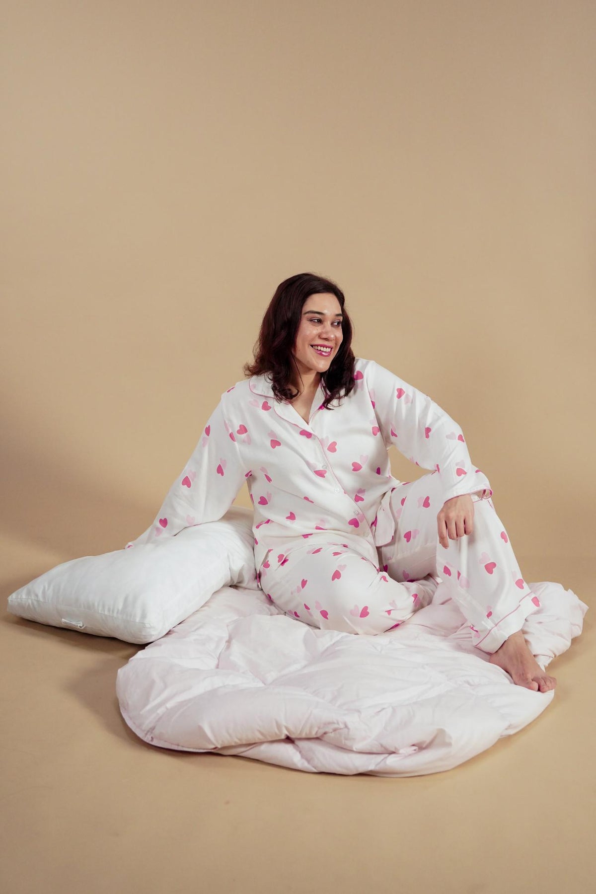 Amy Heart Printed Viscose Women's Curve Pajama Set - Full Sleeves