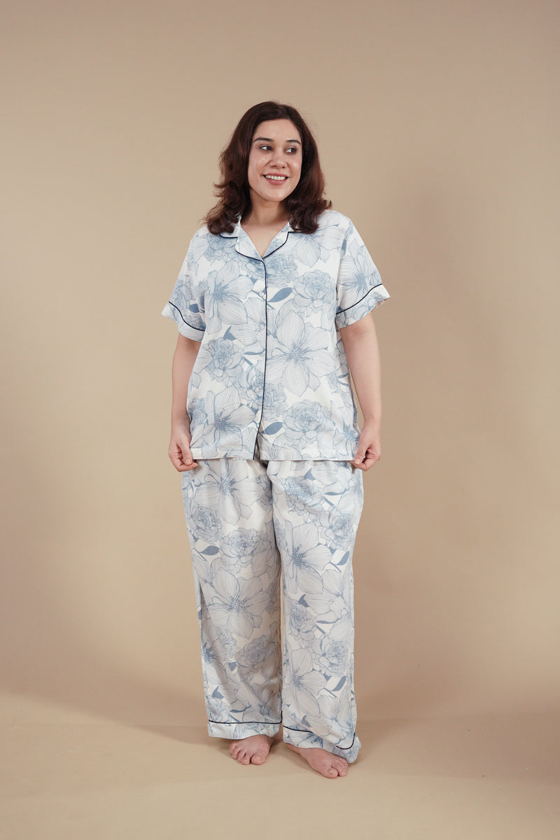 Ivy Blue Floral Cotton Blend Women's Curve Pajama Set- Half Sleeves