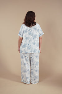 Ivy Blue Floral Cotton Blend Women's Curve Pajama Set- Half Sleeves