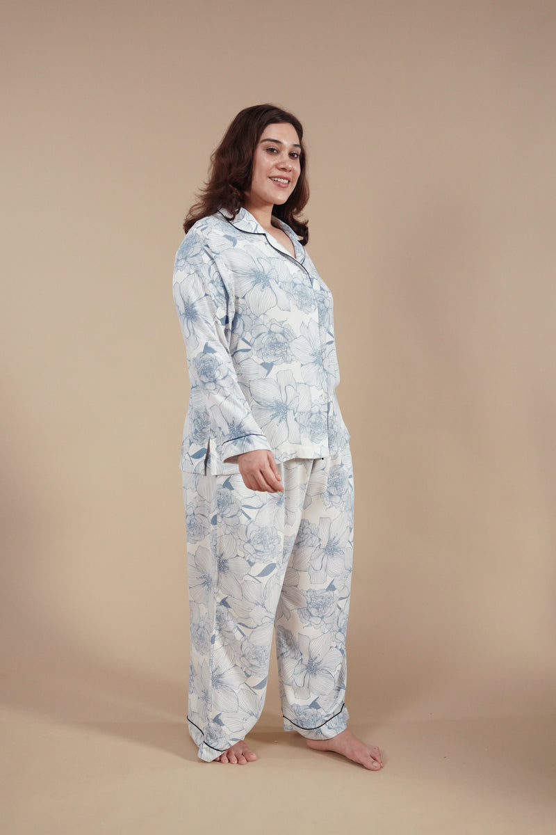 Ivy Blue Floral Cotton Blend Women's Curve Pajama Set- Full Sleeves