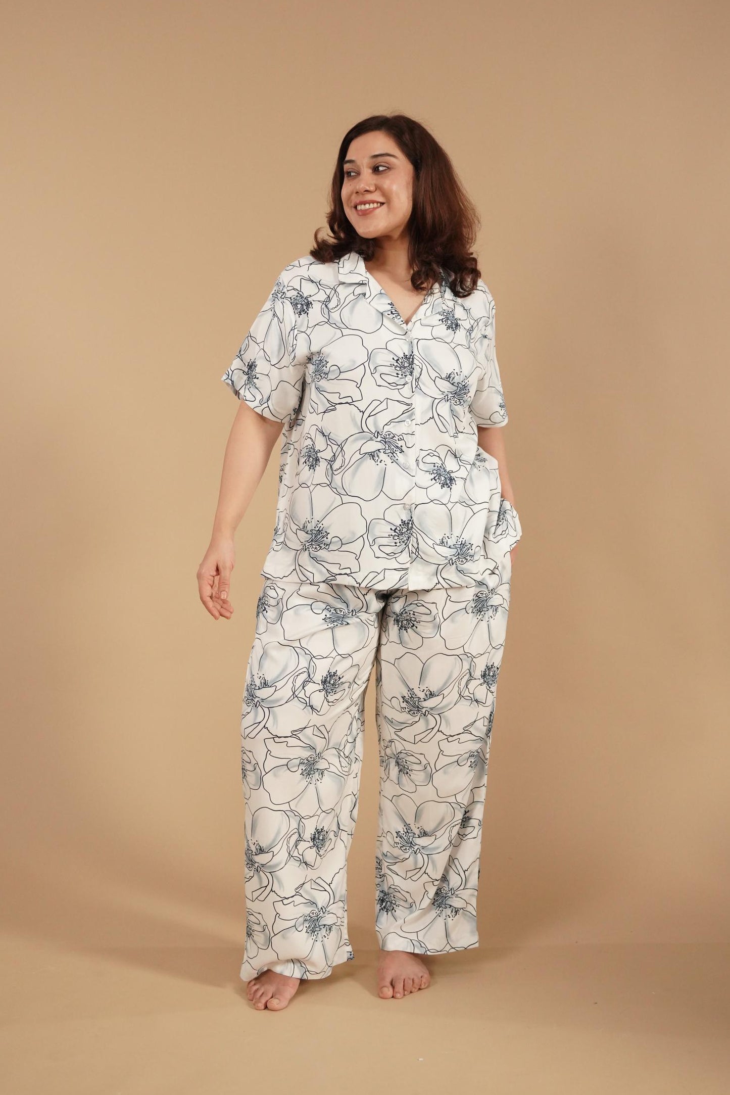 Grace White Floral Printed Viscose Twill Women's Curve Pajama Set- Half Sleeves